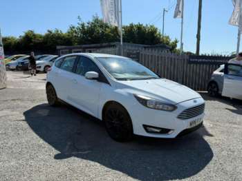 2016 (16) - TITANIUM 5-Door