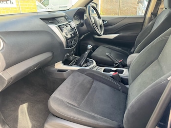 Used Nissan Navara 2017 for sale - 78970656: Photo