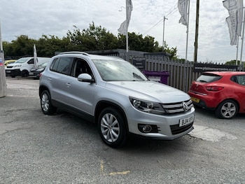 Used Volkswagen Tiguan 2014 for sale - 75425533: Photo