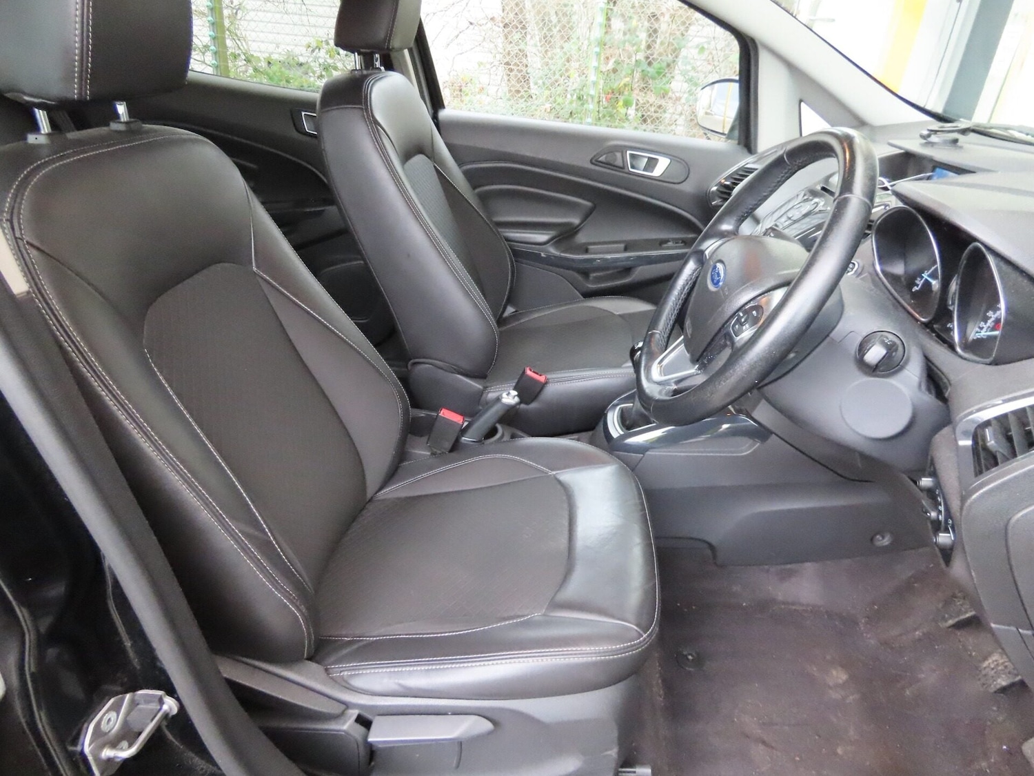 Used Ford Ecosport 2017 for sale - 76969852: Photo 10