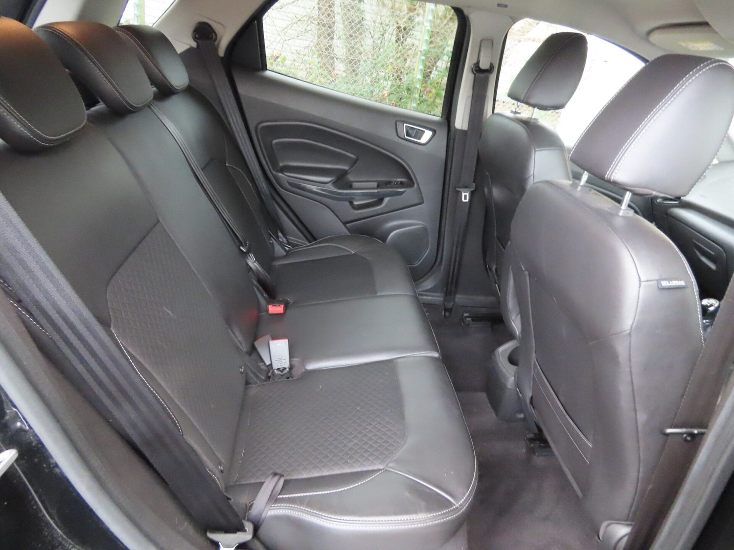 Used Ford Ecosport 2017 for sale - 76969852: Photo 8