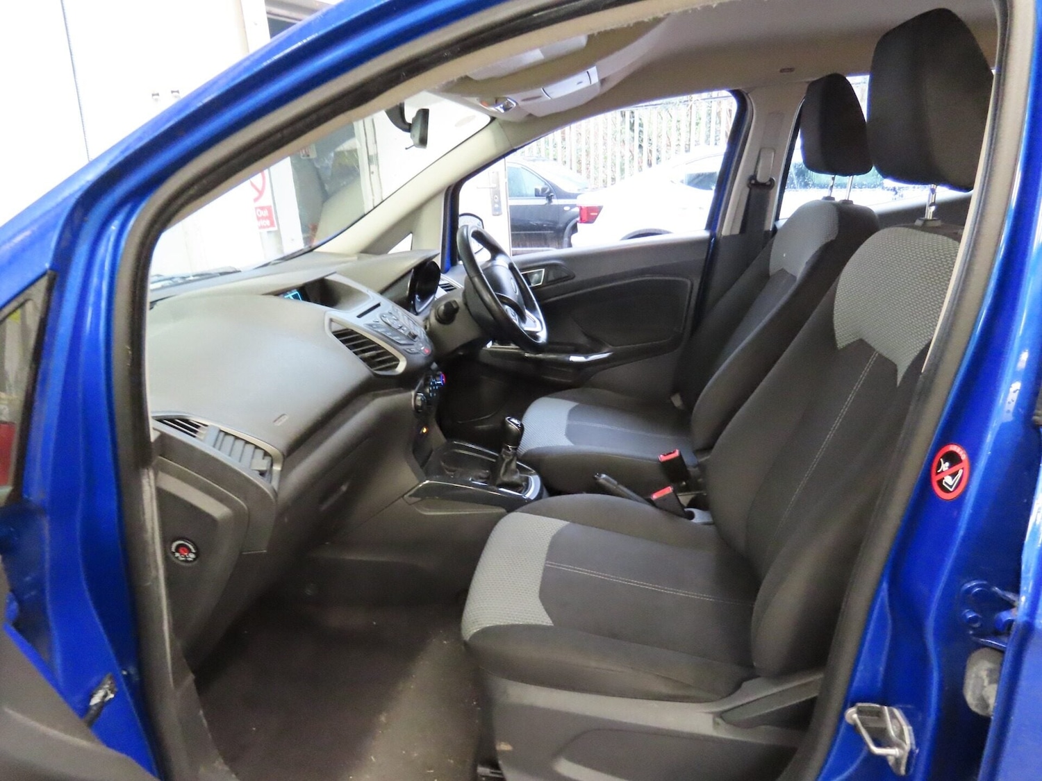 Used Ford Ecosport 2015 for sale - 77716302: Photo 11