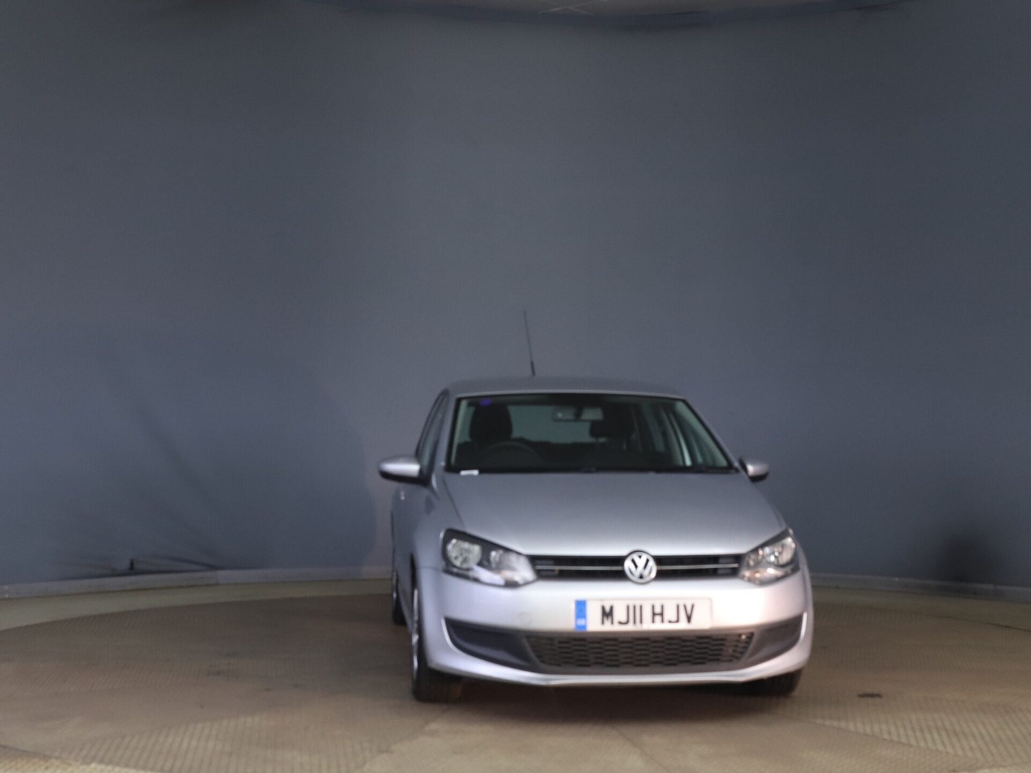 Used Volkswagen Polo 2011 for sale - 77447674: Photo 2