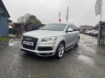 Used Audi Q7 2010 for sale - 76969857: Photo