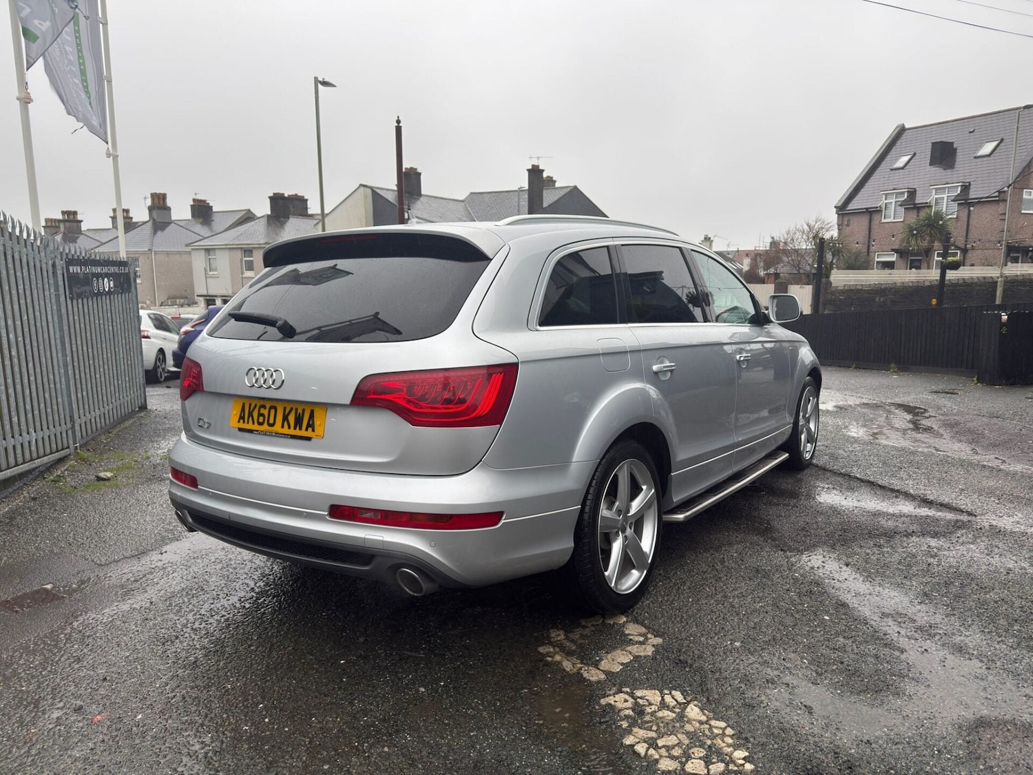 Used Audi Q7 2010 for sale - 76969857: Photo 6
