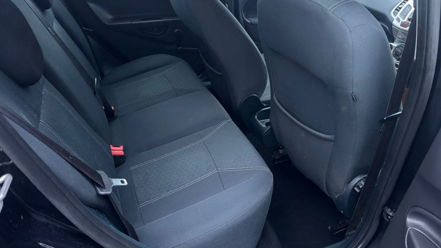 Used Ford Fiesta 2012 for sale - 76651150: Photo 8