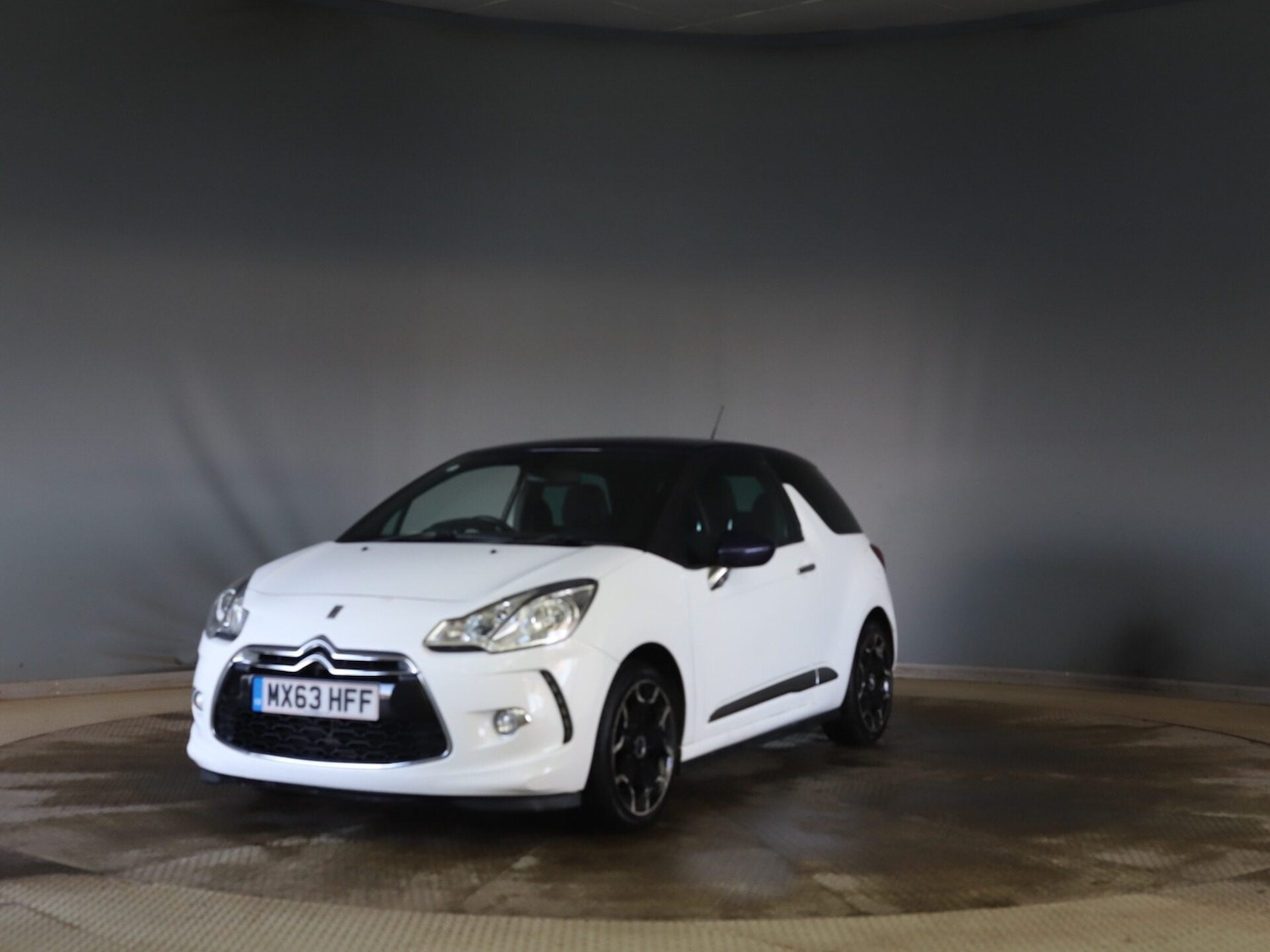Used Citroen DS3 2013 for sale - 77324615: Photo 3