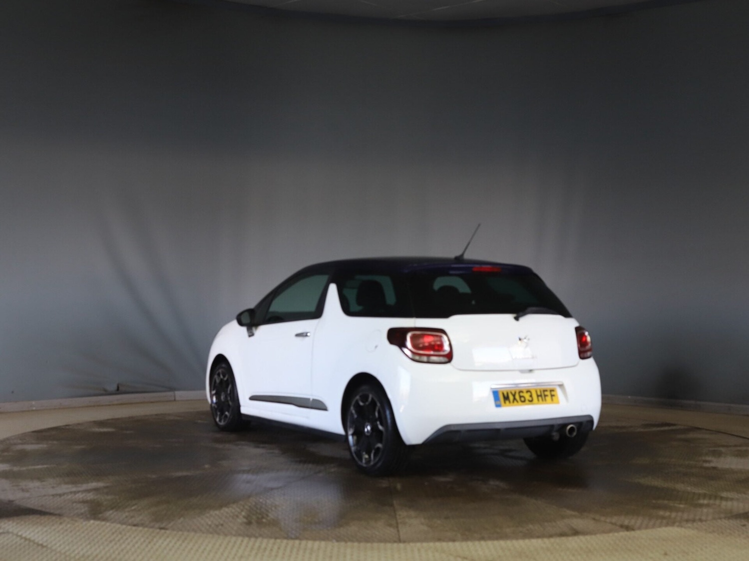 Used Citroen DS3 2013 for sale - 77324615: Photo 5