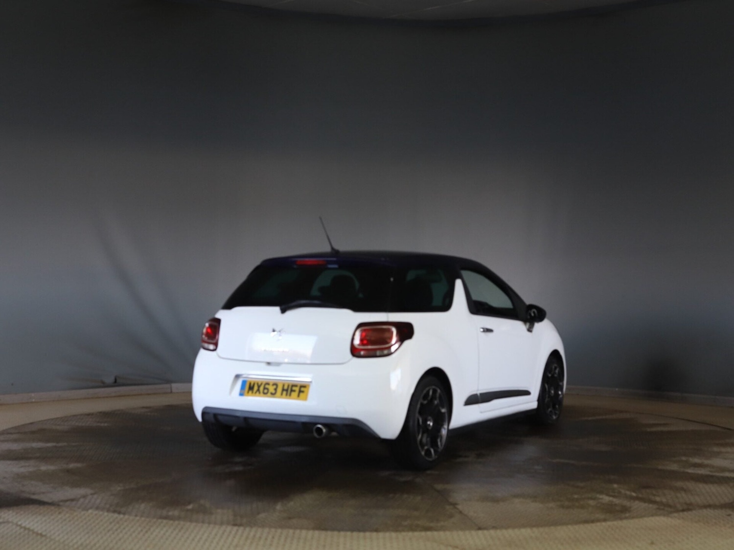 Used Citroen DS3 2013 for sale - 77324615: Photo 6