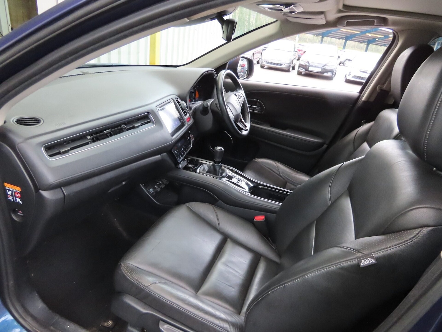 Used Honda HR-V 2015 for sale - 77663575: Photo 11