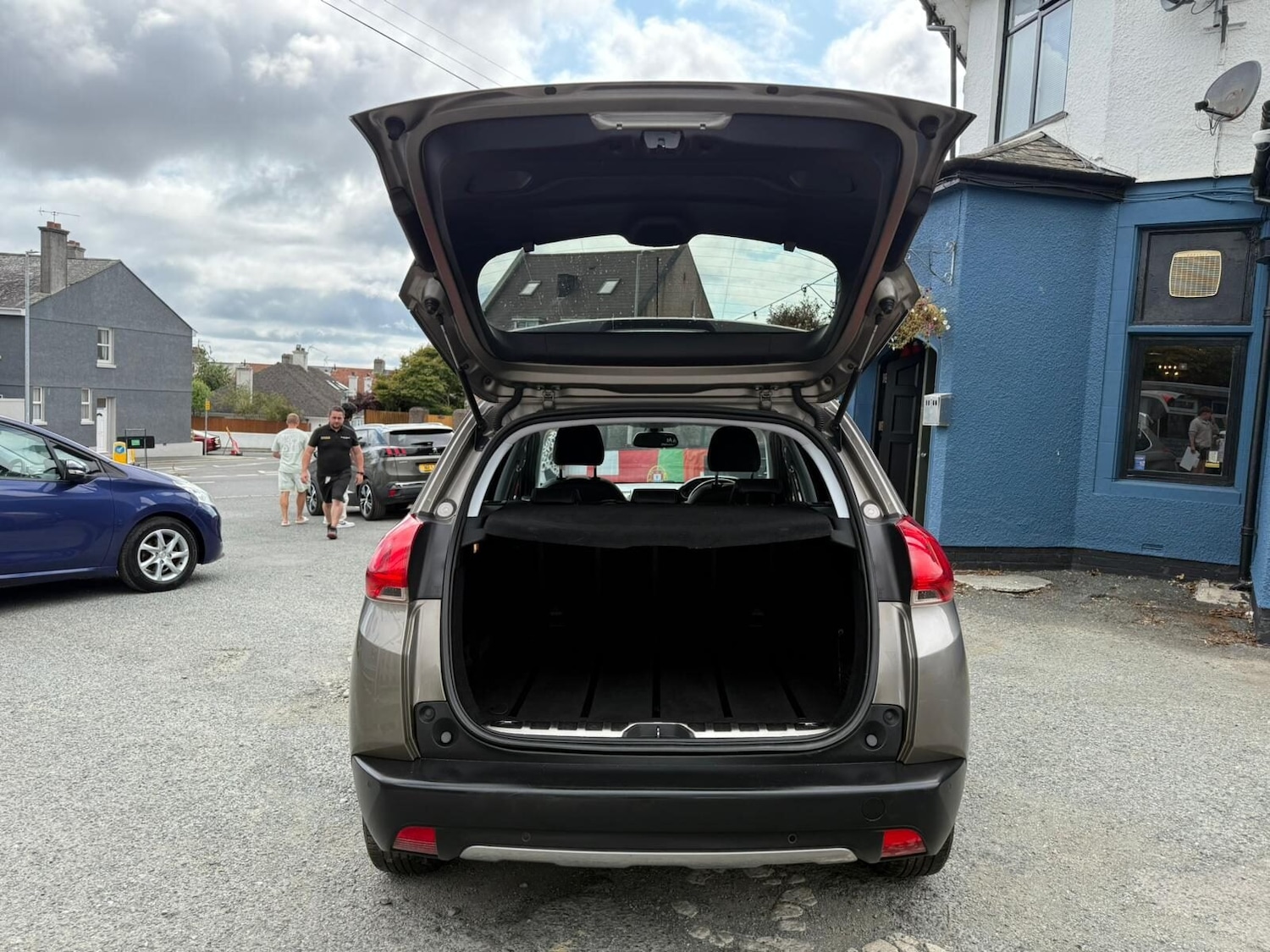 Used Peugeot 2008 2015 for sale - 77617952: Photo 7