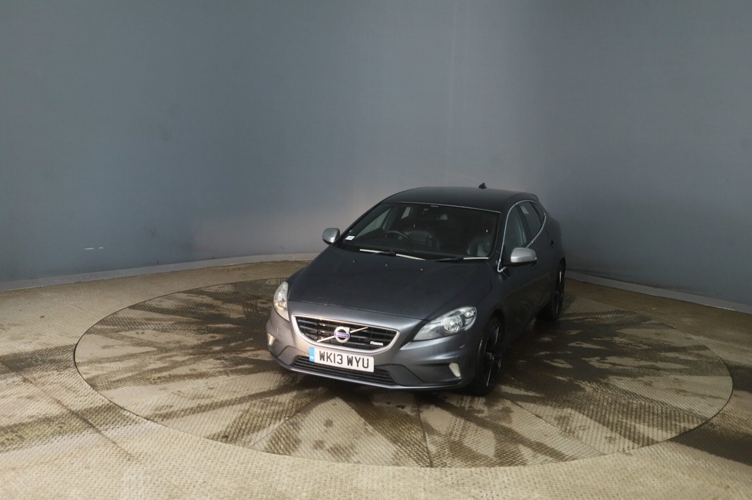 Used Volvo V40 2013 for sale - 76969858: Photo 3