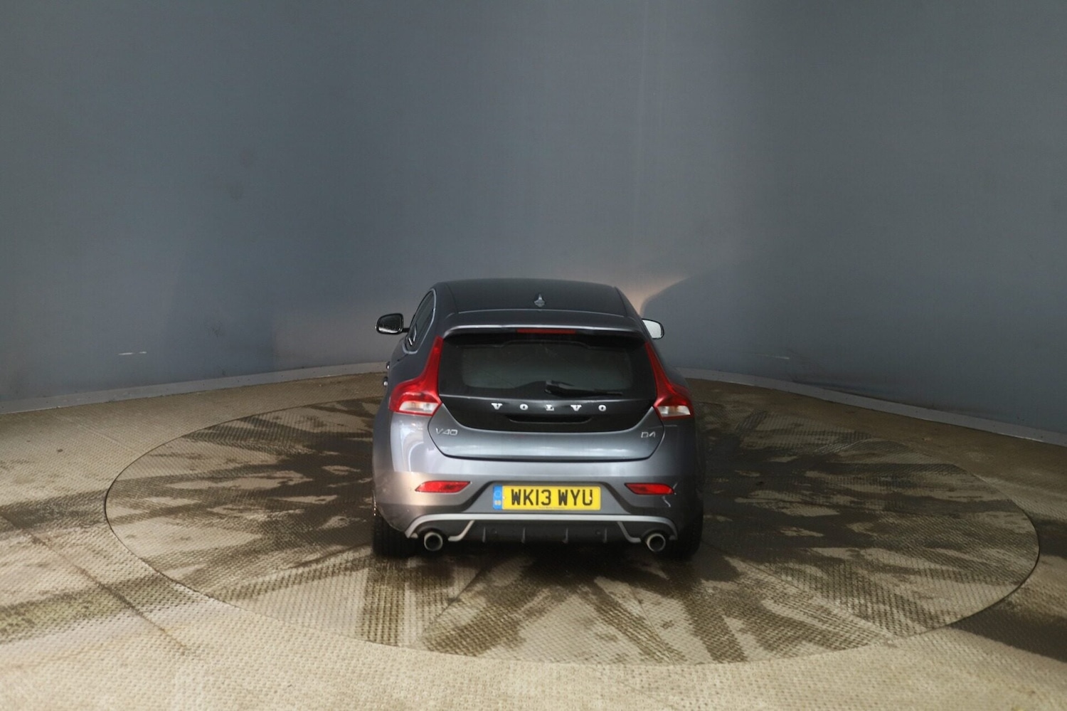 Used Volvo V40 2013 for sale - 76969858: Photo 4