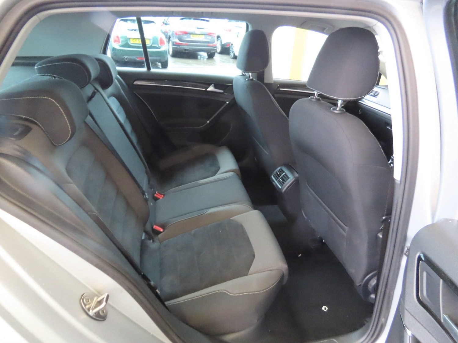 Used Volkswagen Golf 2014 for sale - 77490814: Photo 8