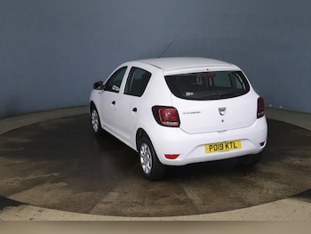 Used Dacia Sandero 2019 for sale - 77324623: Photo