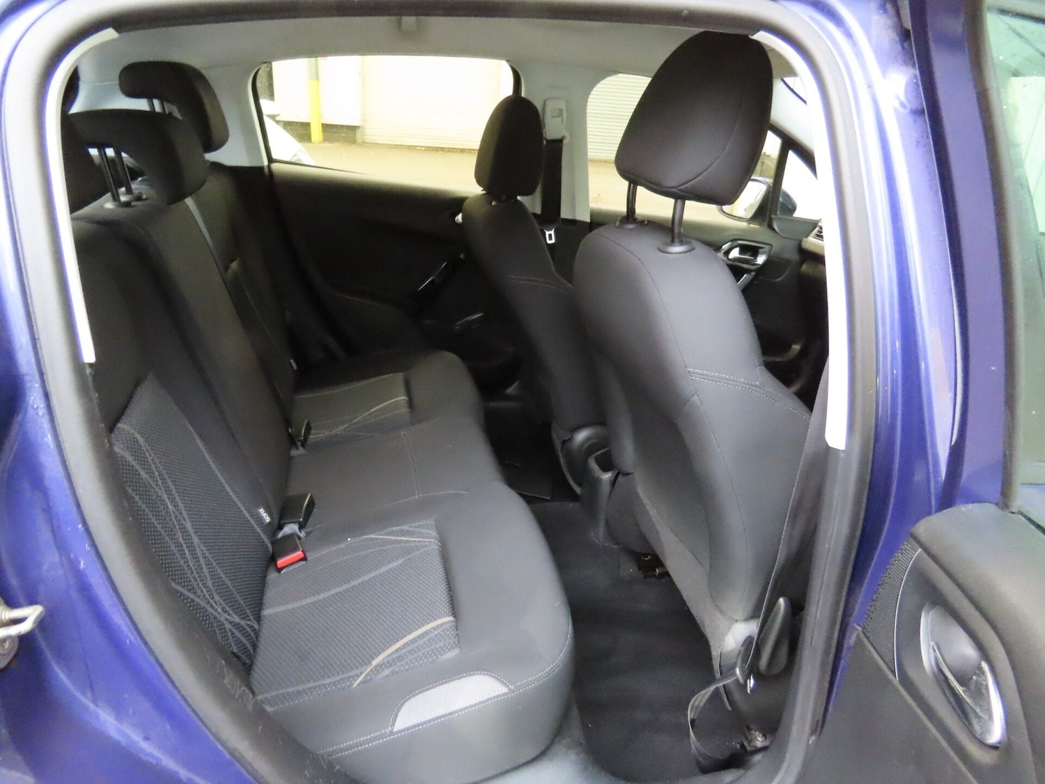 Used Peugeot 208 2013 for sale - 77677308: Photo 8