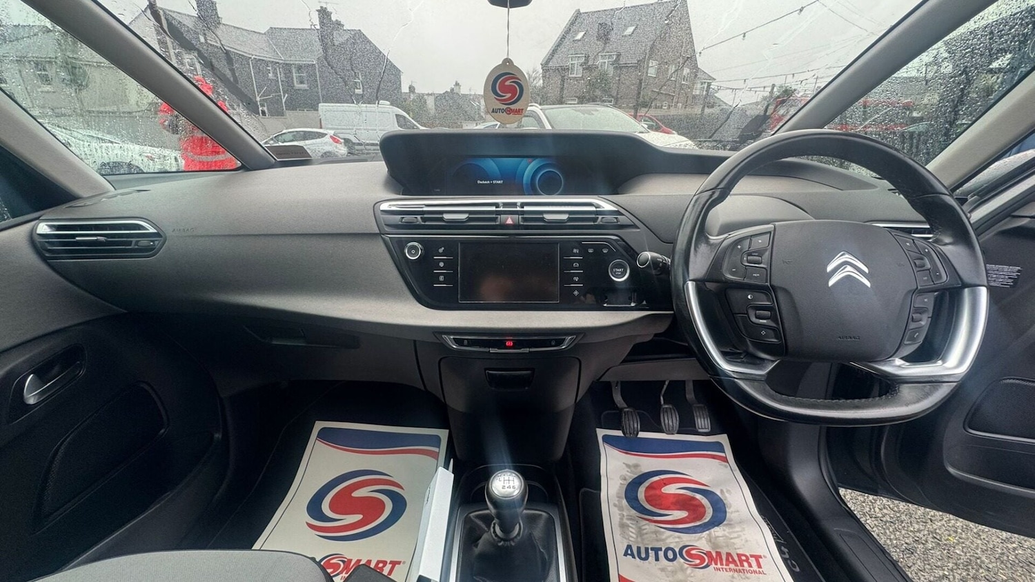 Used Citroen C4 Picasso 2015 for sale - 77663561: Photo 10