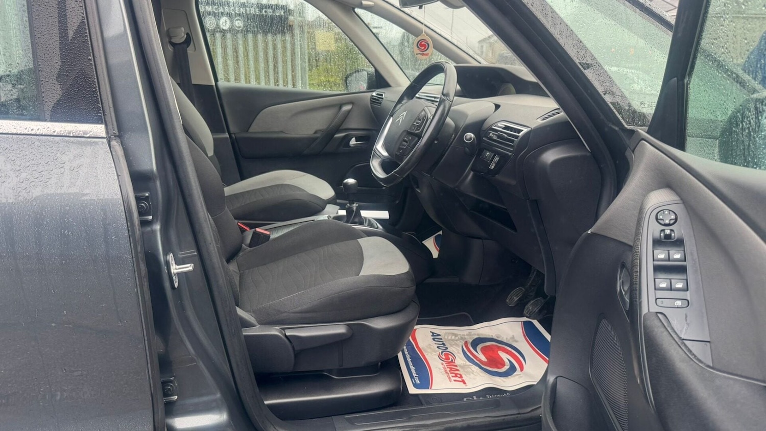 Used Citroen C4 Picasso 2015 for sale - 77663561: Photo 9