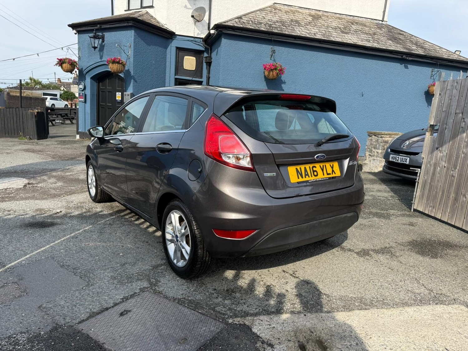 Vehicle 5