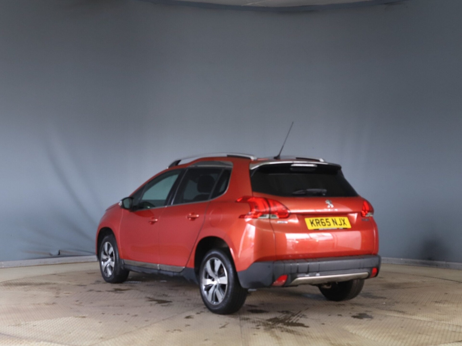 Used Peugeot 2008 2015 for sale - 77716306: Photo 5