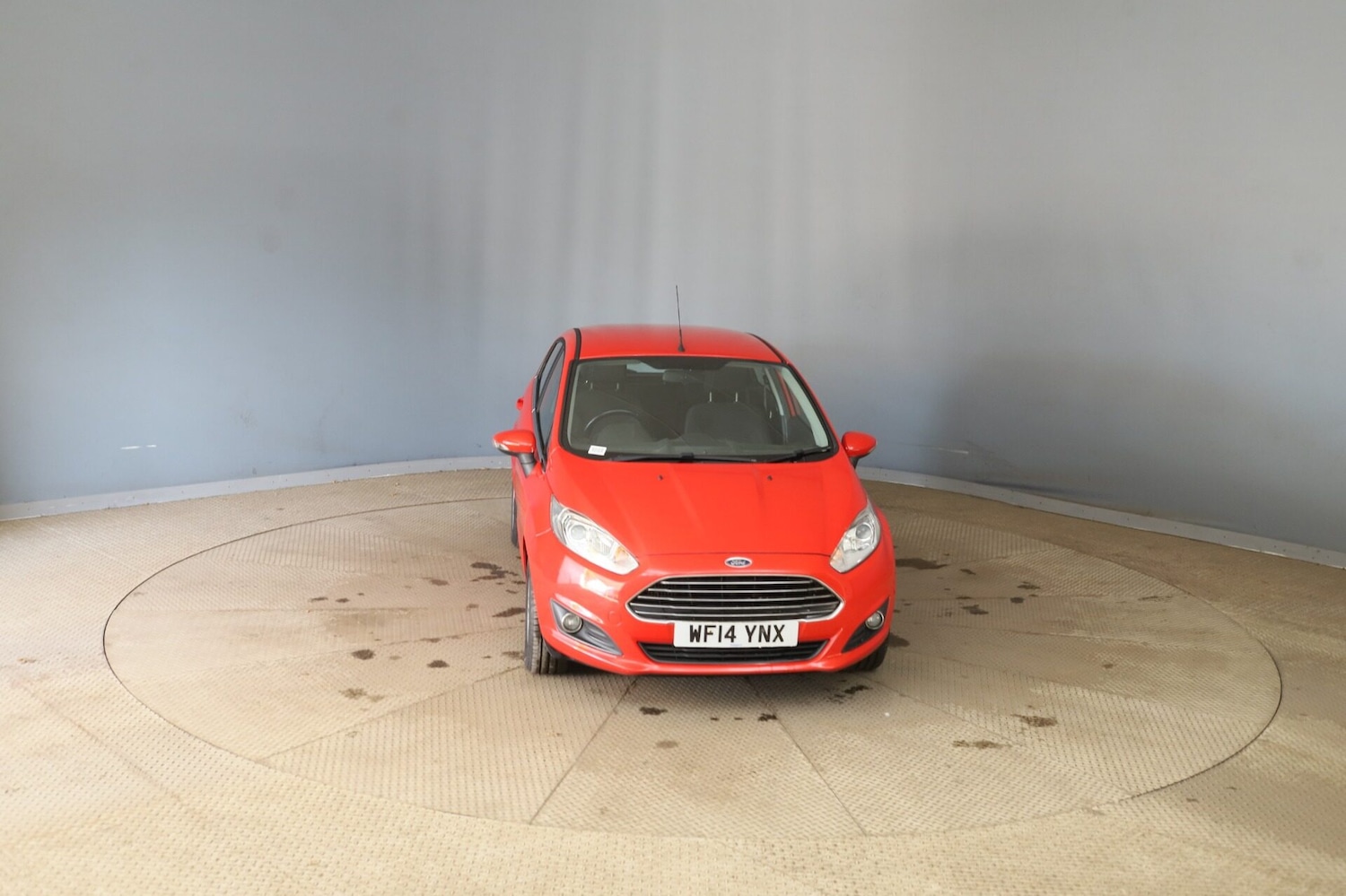 Used Ford Fiesta 2014 for sale - 76403349: Photo 2
