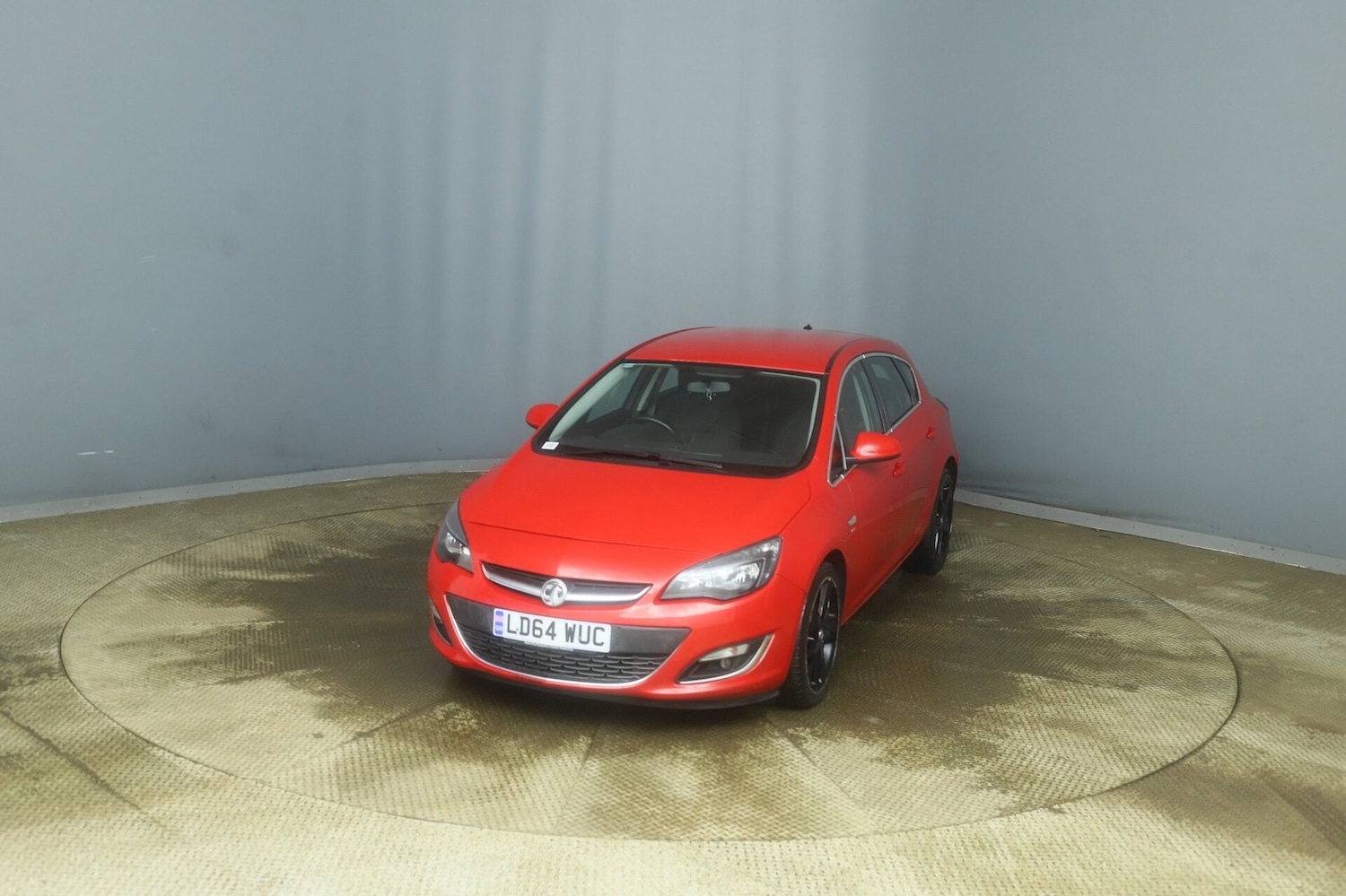 Used Vauxhall Astra 2014 for sale - 77351309: Photo 3