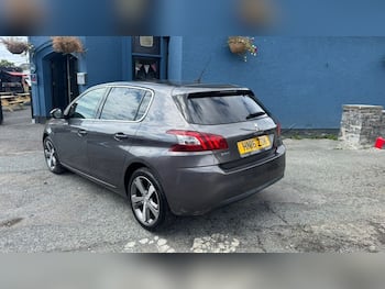 Used Peugeot 308 2016 for sale - 79640124: Photo