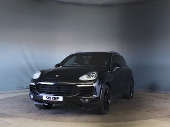 Used Porsche Cayenne 2015 for sale - 77447671: Photo