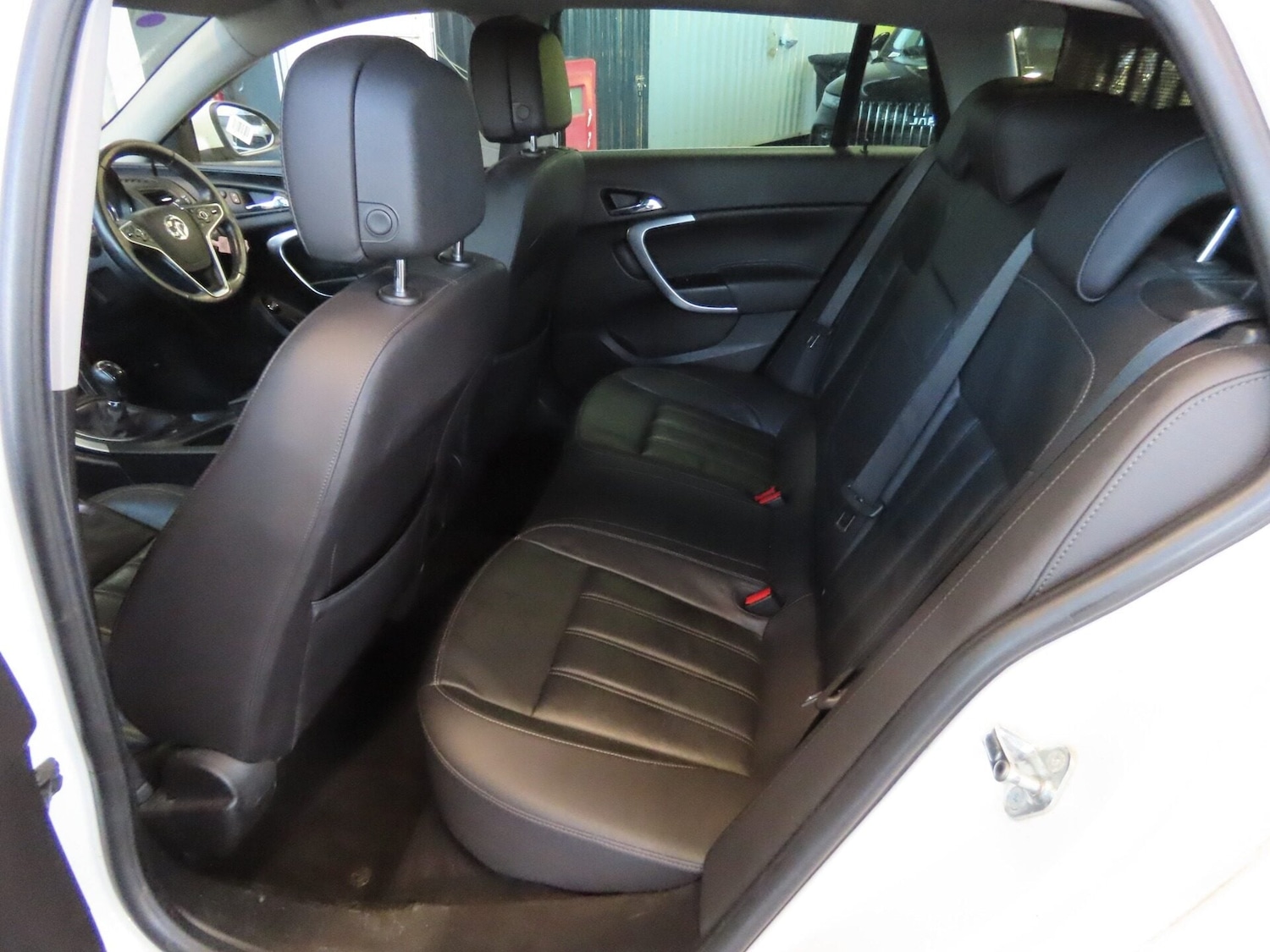 Used Vauxhall Insignia 2016 for sale - 77447669: Photo 7