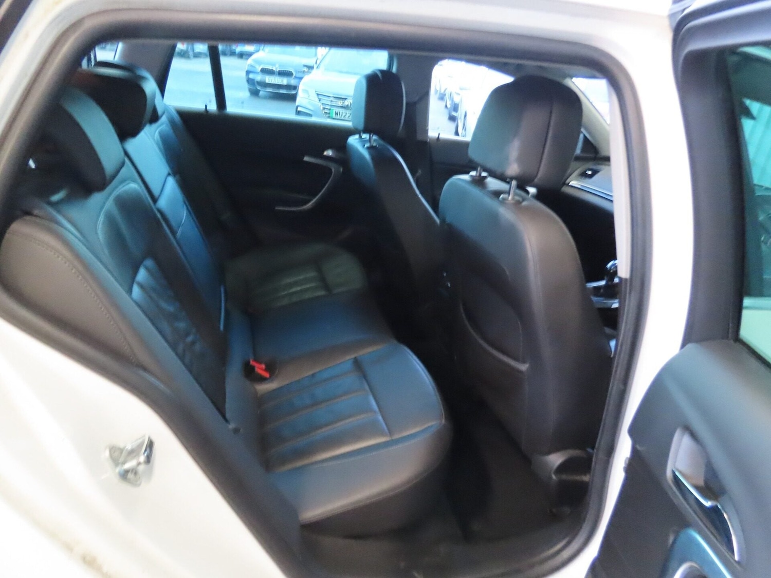 Used Vauxhall Insignia 2016 for sale - 77447669: Photo 8