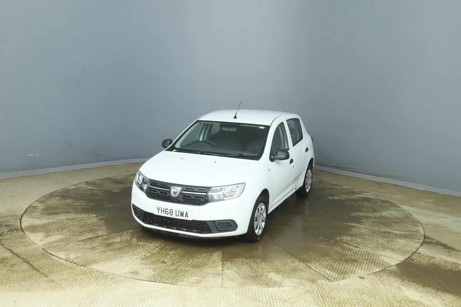 Used Dacia Sandero 2018 for sale - 77351282: Photo 3