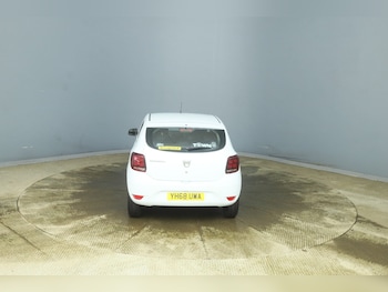 Used Dacia Sandero 2018 for sale - 77351282: Photo