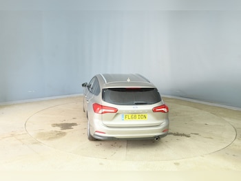 Used Ford Focus 2018 for sale - 78012882: Photo