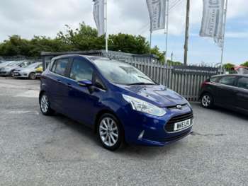 2016 (16) - TITANIUM 5-Door