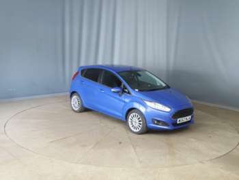 2013 (62) - TITANIUM 5-Door