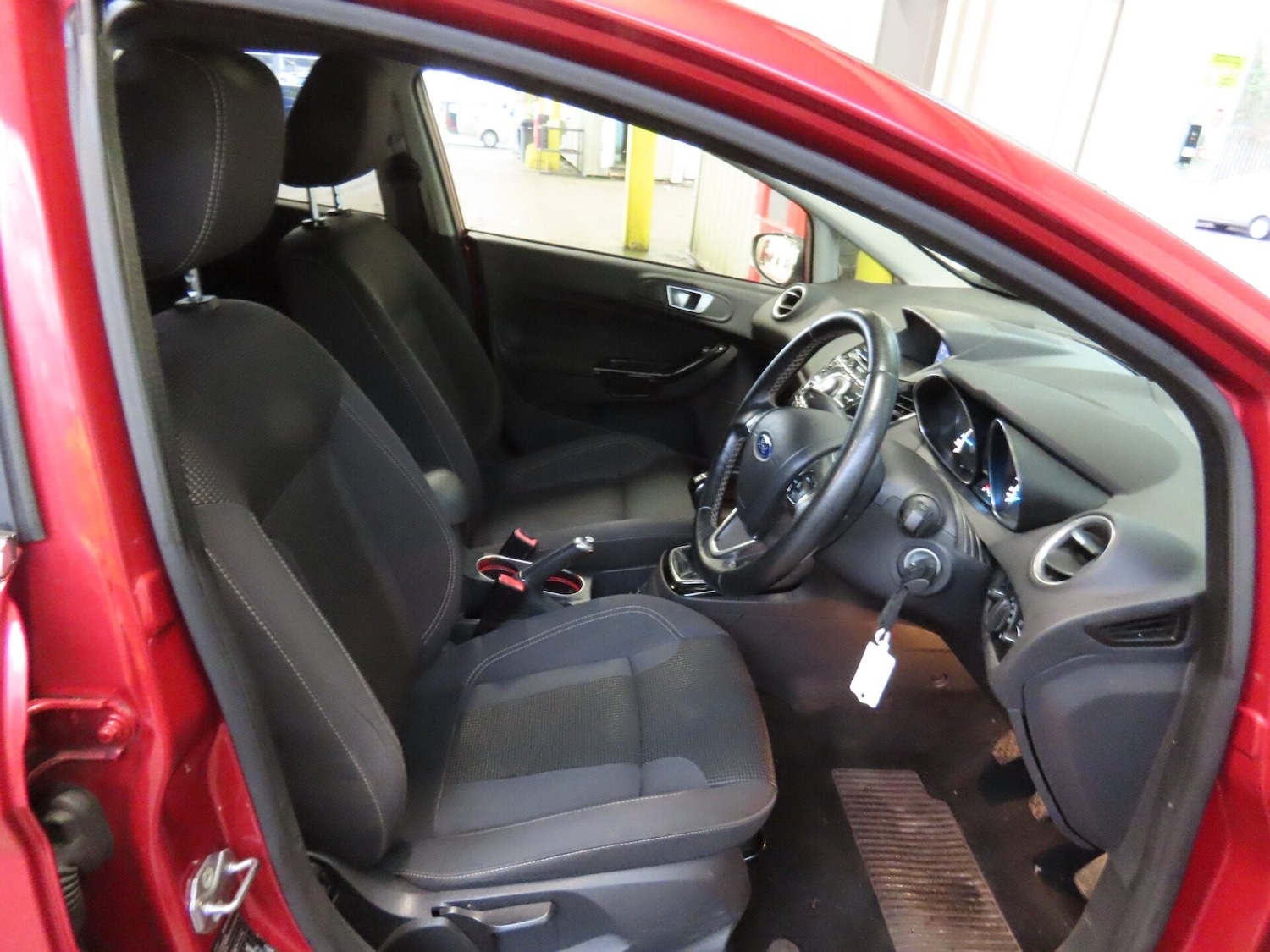 Used Ford Fiesta 2016 for sale - 77605410: Photo 10