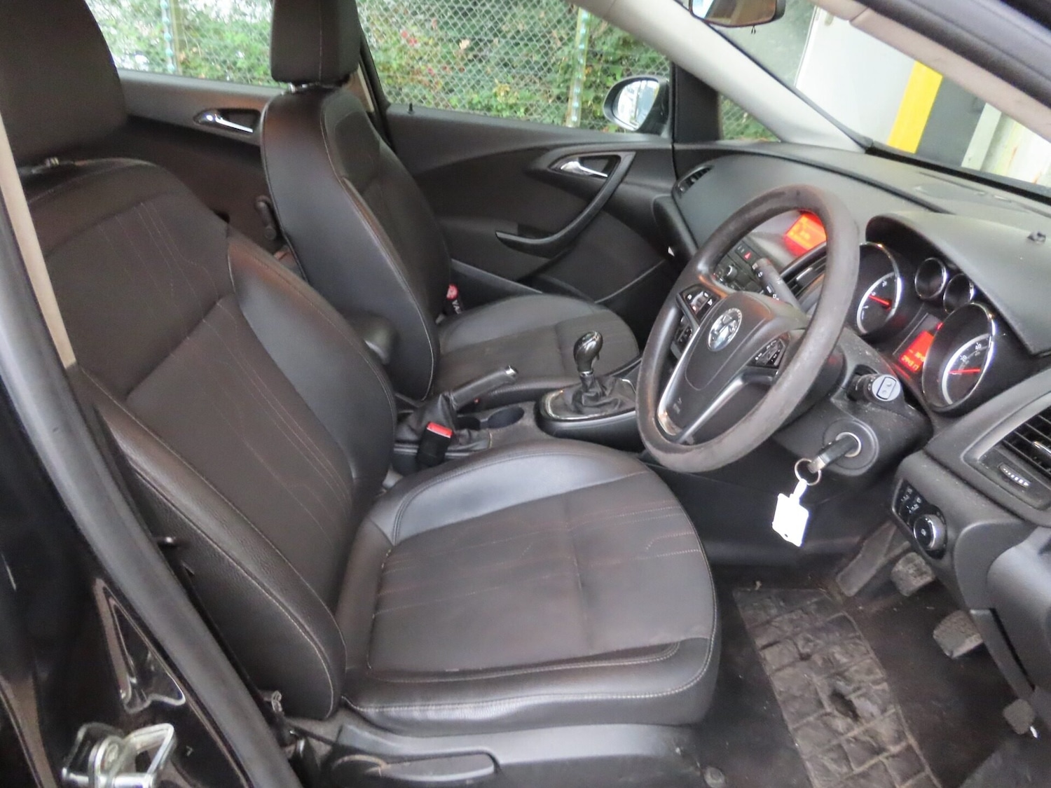 Used Vauxhall Astra 2012 for sale - 76343795: Photo 10