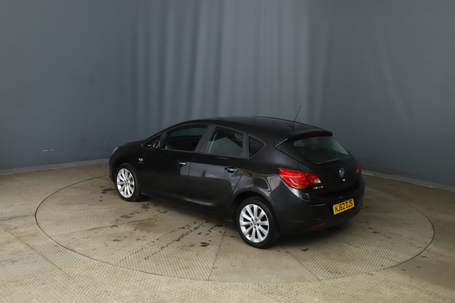 Used Vauxhall Astra 2012 for sale - 76343795: Photo 5