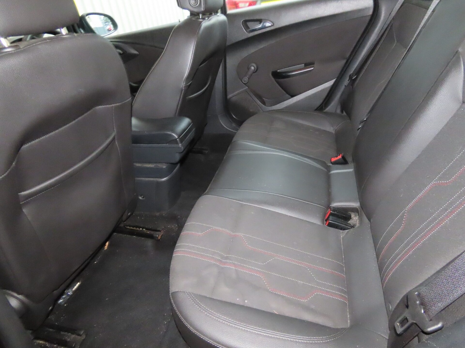 Used Vauxhall Astra 2012 for sale - 76343795: Photo 7