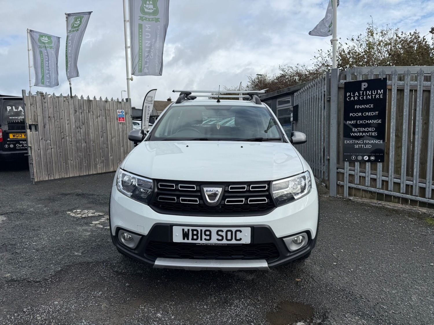 Used Dacia Sandero Stepway 2019 for sale - 76275243: Photo 2