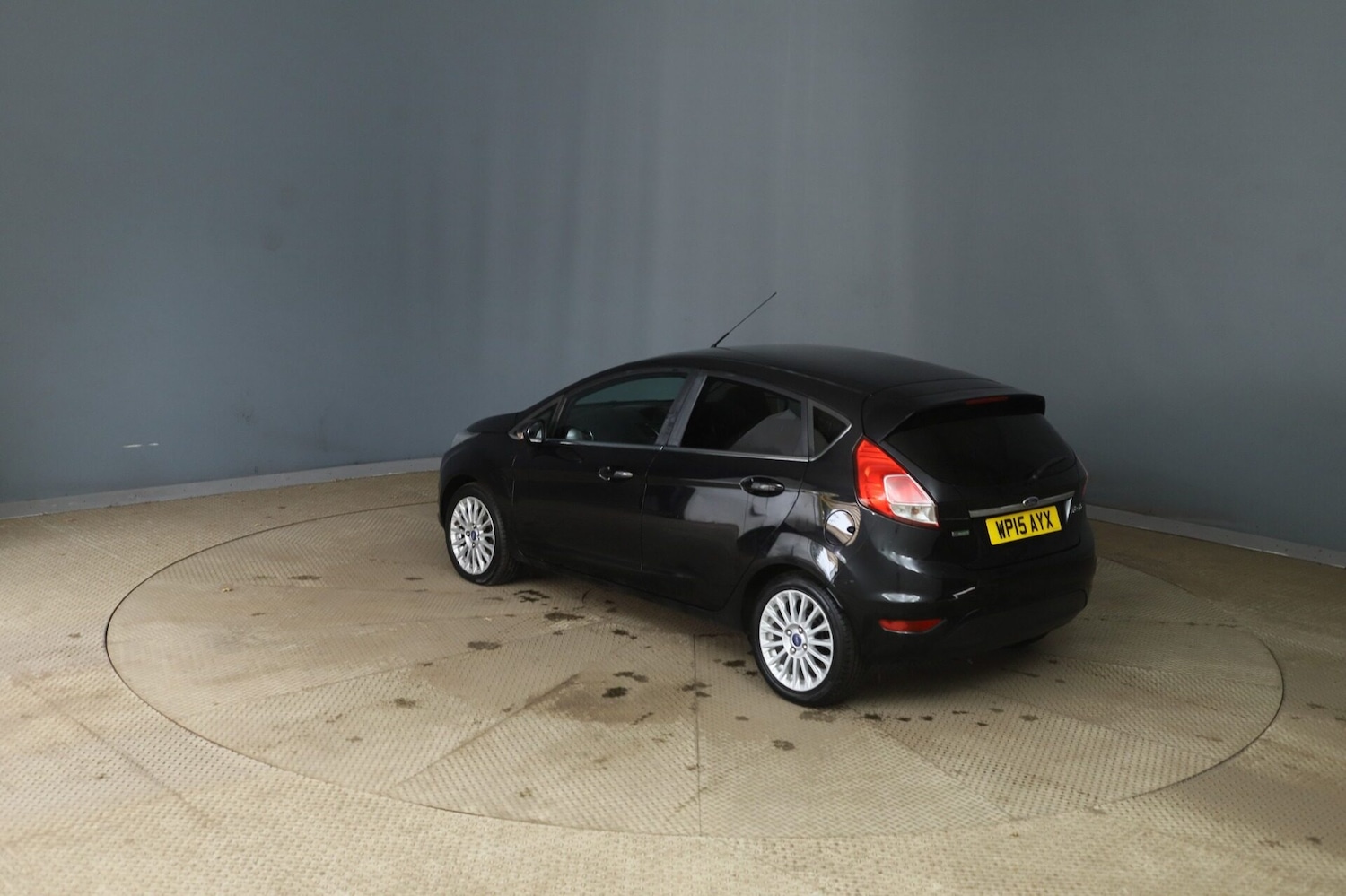 Used Ford Fiesta 2015 for sale - 76343815: Photo 5
