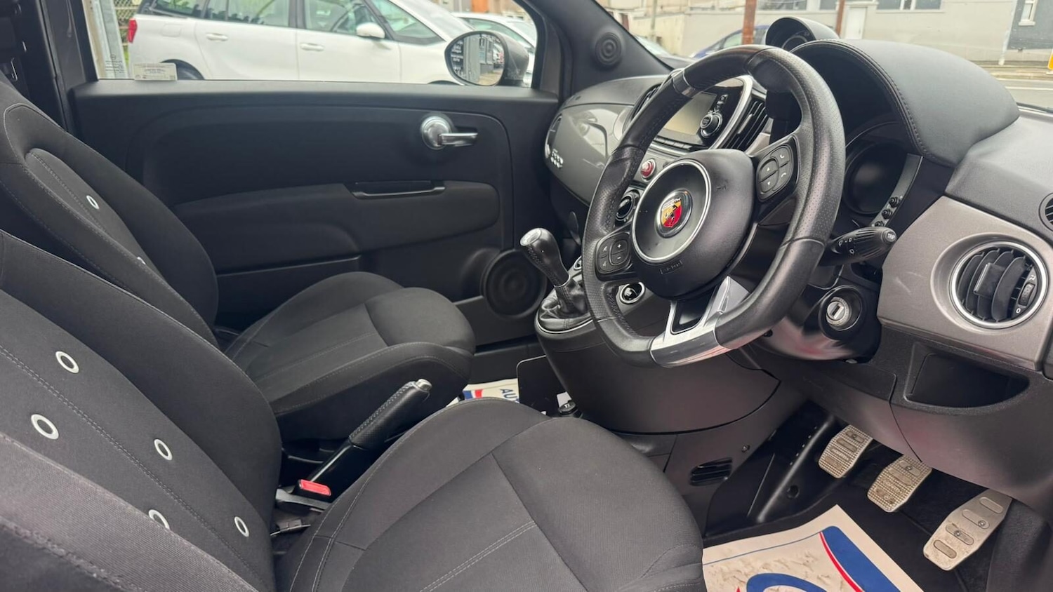 Used Abarth 500 2019 for sale - 76257159: Photo 9
