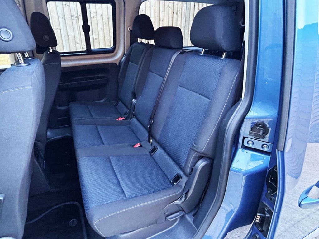 Used Volkswagen Caddy Maxi Life 2017 for sale - 78199911: Photo 21