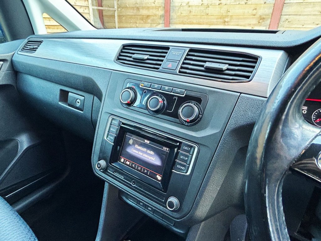 Used Volkswagen Caddy Maxi Life 2017 for sale - 78199911: Photo 23