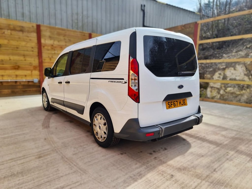 Used Ford Grand Tourneo Connect 2017 for sale - 76132412: Photo 13