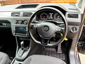 Used Volkswagen Caddy Maxi Life 2021 for sale - 77038312: Photo