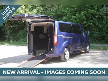 Used Ford Tourneo Custom 2017 for sale - 78930678: Photo