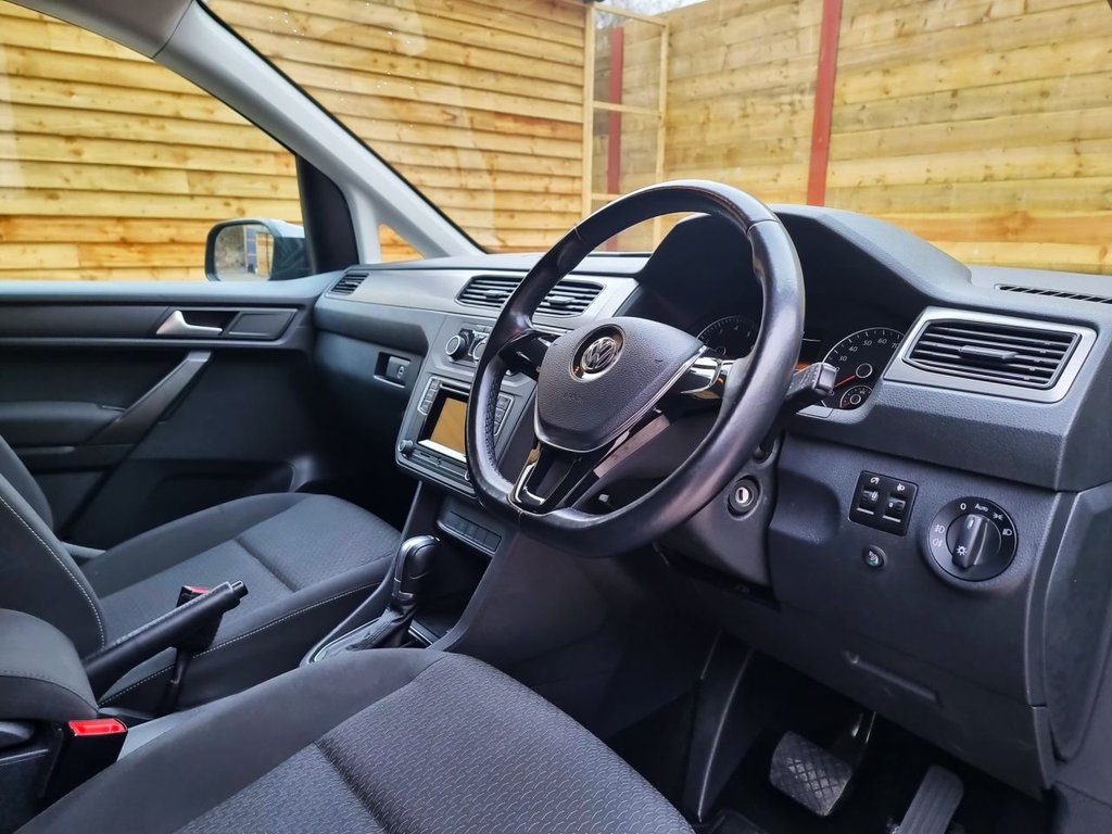 Used Volkswagen Caddy Life 2018 for sale - 76685873: Photo 17