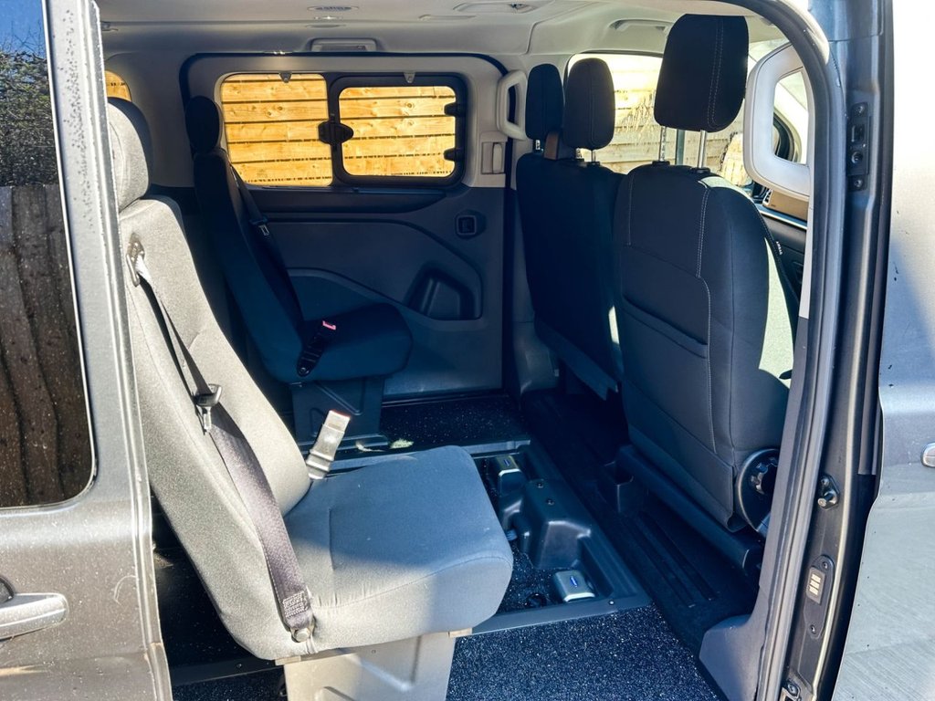 Used Ford Tourneo Custom 2019 for sale - 77621391: Photo 17