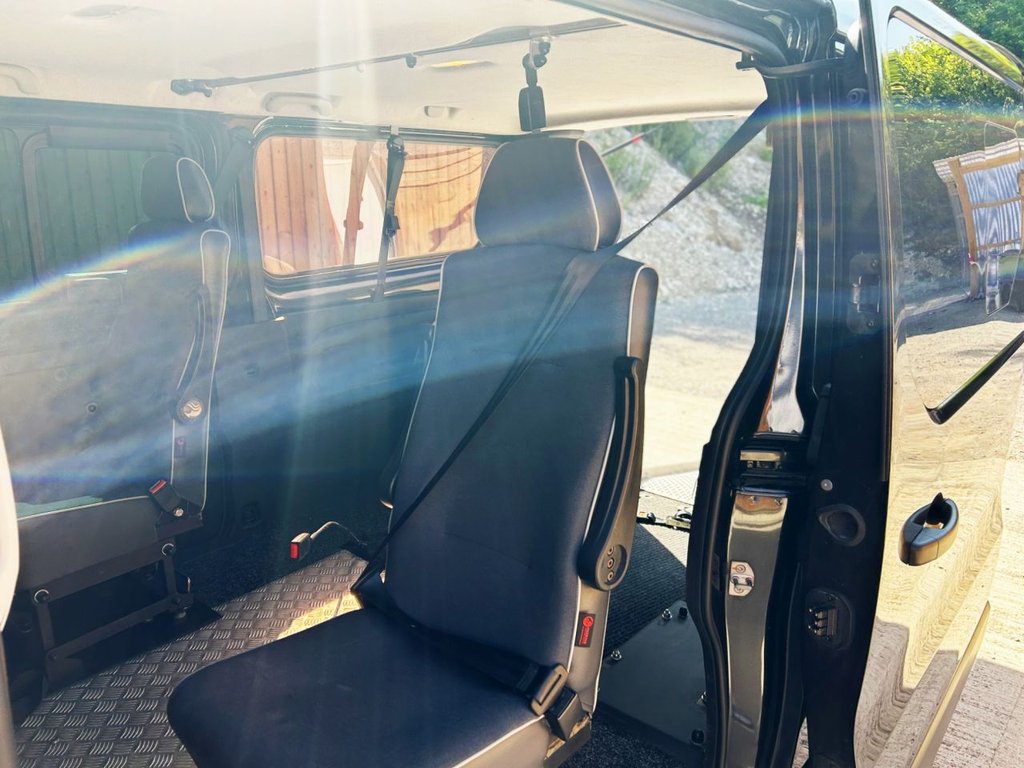 Used Vauxhall Vivaro 2017 for sale - 76582057: Photo 19